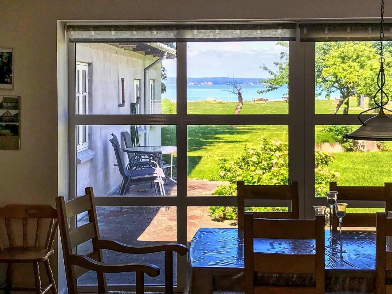 6 Person Holiday Home In Broager Ngoại thất bức ảnh